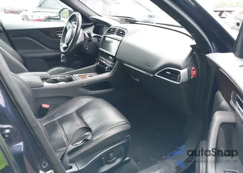 2017 Jaguar F-Pace 35T Prestige z USA, uszkodzony, nr VIN SADCK2BV1HA490583